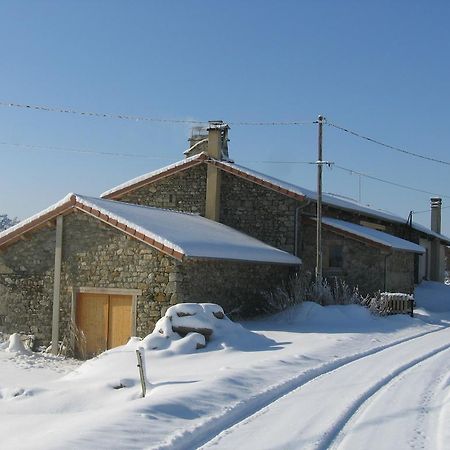 La Ferme Des Genets Bed and Breakfast Medeyrolles Exterior foto